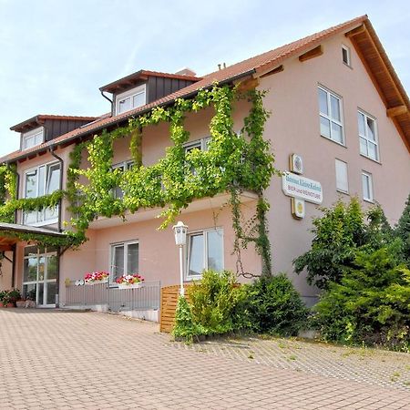 Gaestehaus Kleine Kalmit Landau in der Pfalz Buitenkant foto
