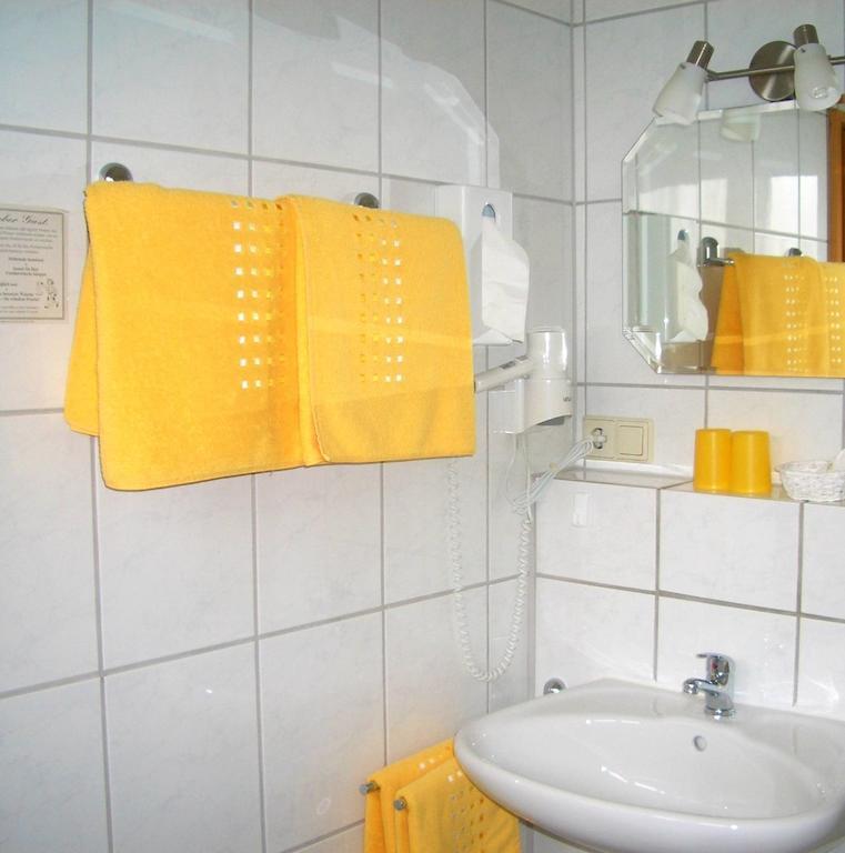 Gaestehaus Kleine Kalmit Landau in der Pfalz Kamer foto