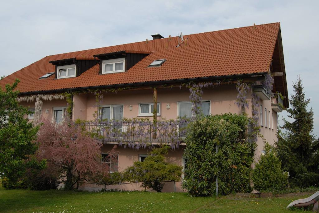 Gaestehaus Kleine Kalmit Landau in der Pfalz Buitenkant foto