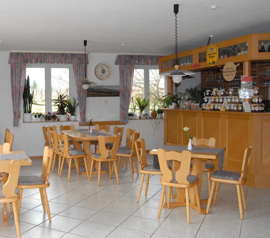 Gaestehaus Kleine Kalmit Landau in der Pfalz Buitenkant foto